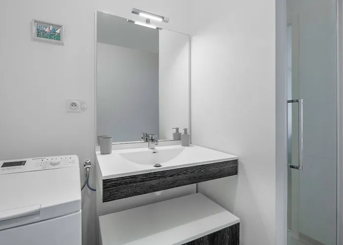 Proche Et Bourg * 포르닉